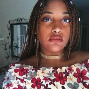 Meet your Posher, Charissa